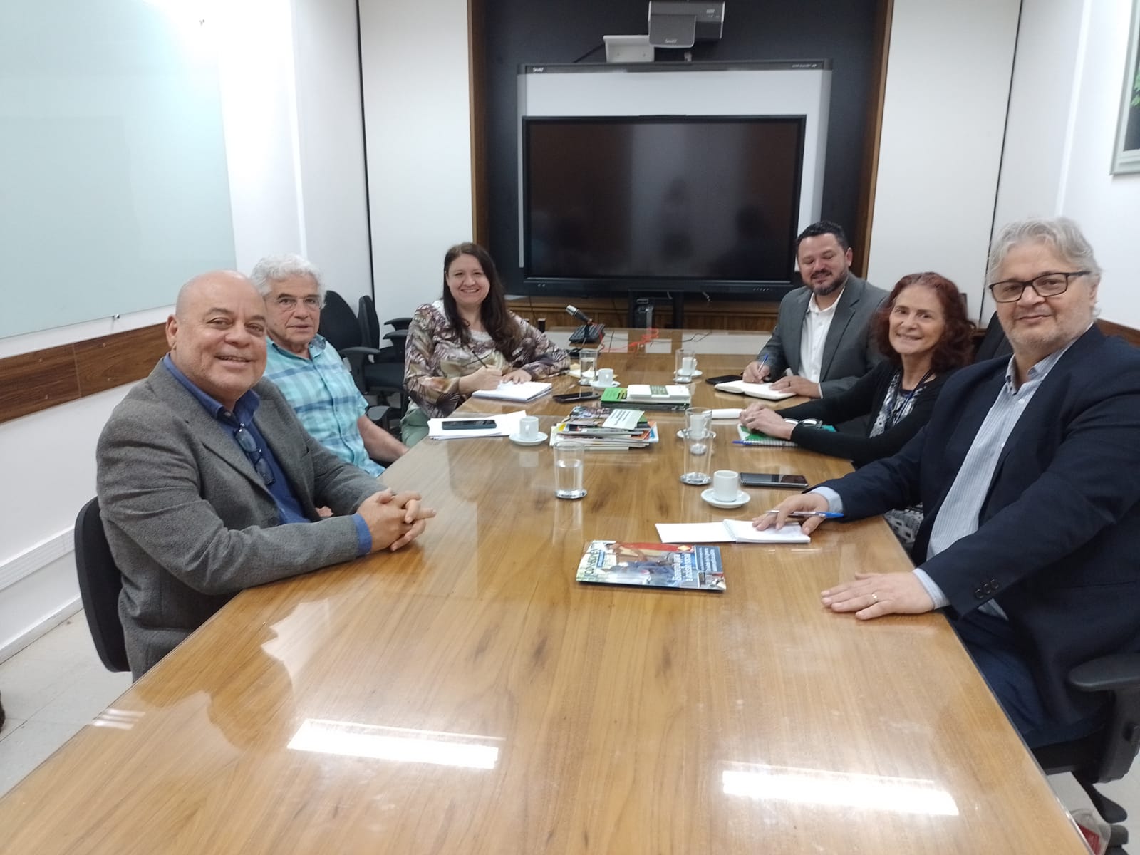 Reunião na SEDES/MCTI em Brasília
